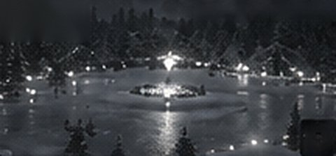 Le lac des souhaits gelé et illuminé
